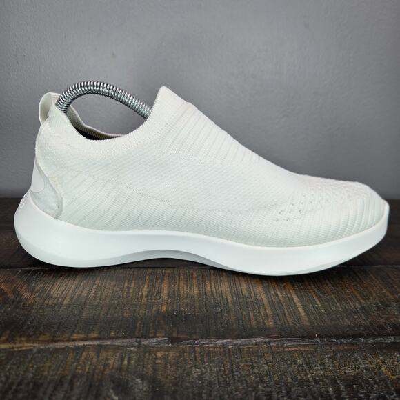 NEW Vessi Everyday Move Slip On Mens Size 8 Waterproof Shoes Sneaker Polar White main image 4